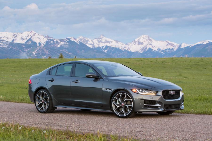 Jaguar XE 35t R-Sport (NA) '2016